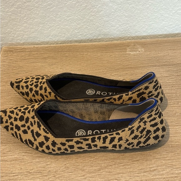ROTHYS THE POINT WOMENS FLAT SHOES 8.5 - Picture 2 of 4